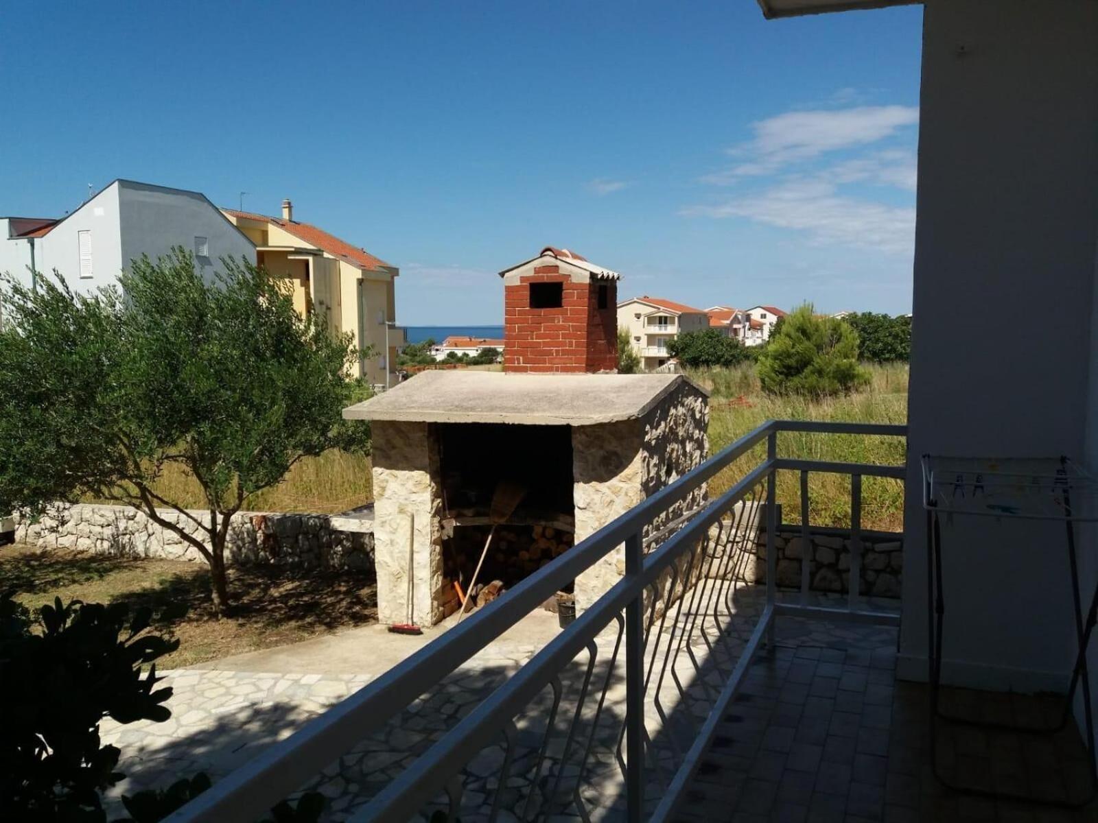Apartments Branko Povljana Bagian luar foto