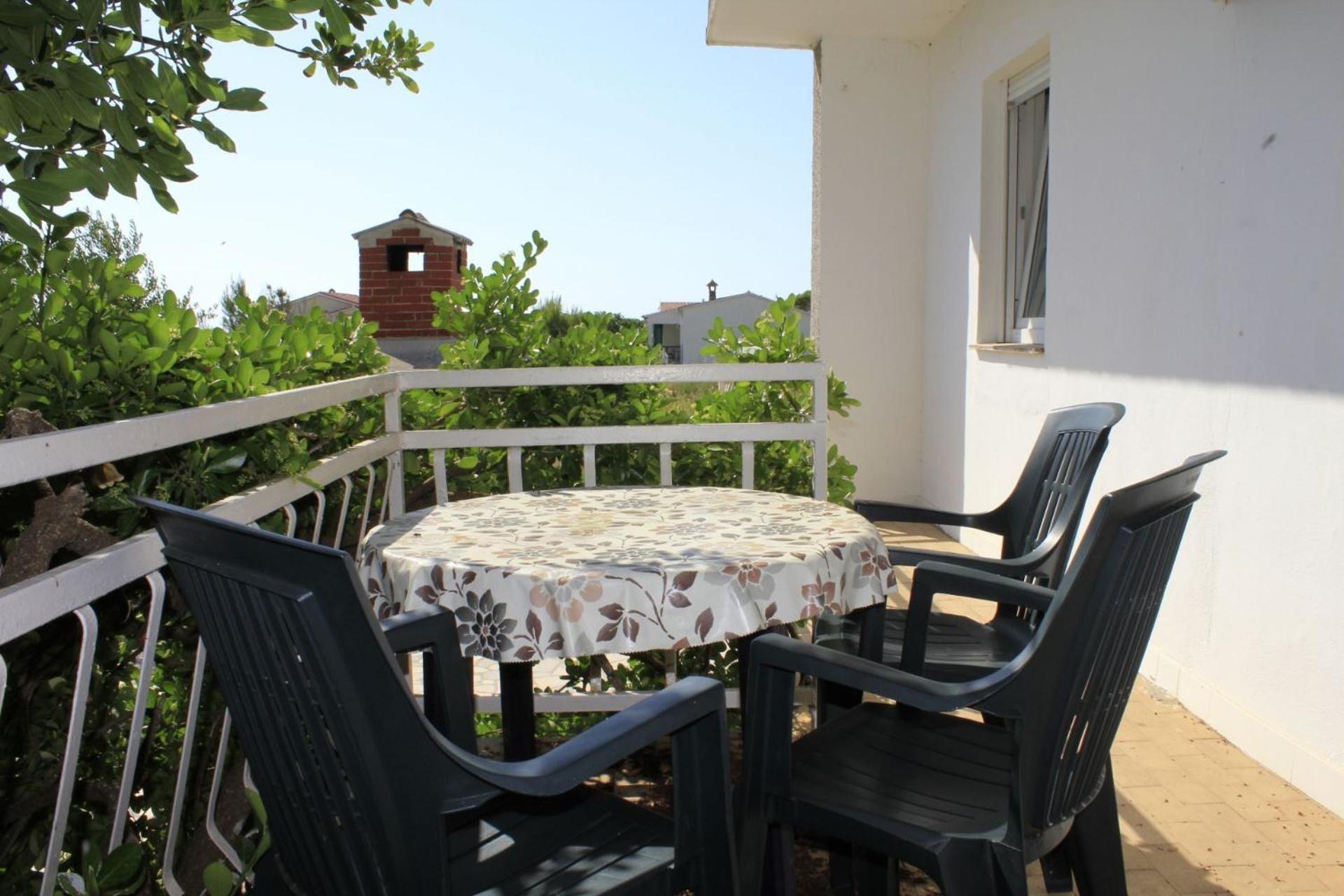 Apartments Branko Povljana Bagian luar foto